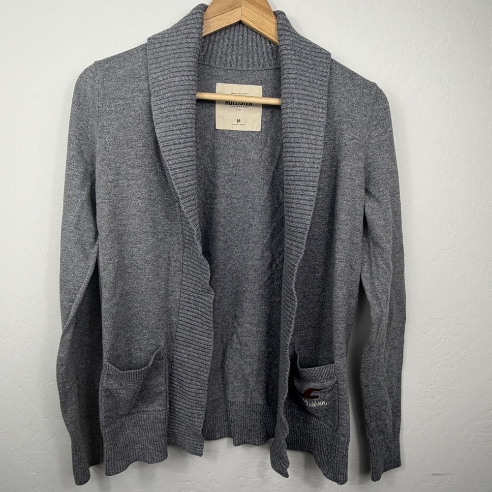 Hollister Womens Gray Shawlโ Collar Open Front Cardigan Size M Logo Pocket